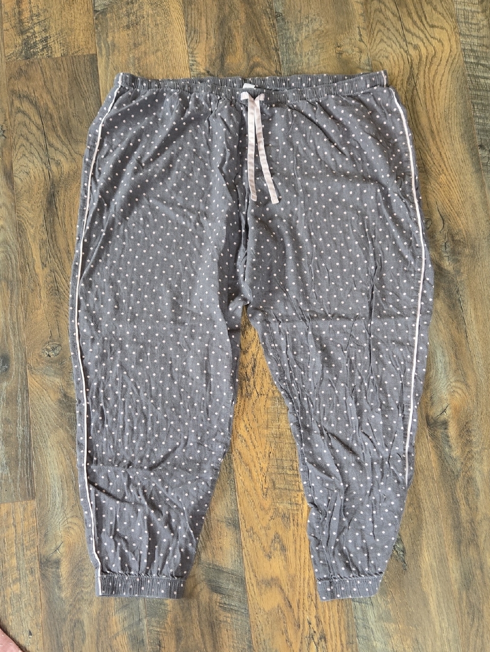 Victoria's Secret Polka Dot Jogger Style Pajama Pants - Set Of 3 - Picture 2 of 6